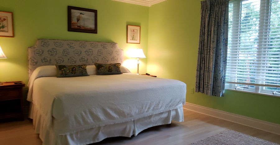 Guest King Bedroom